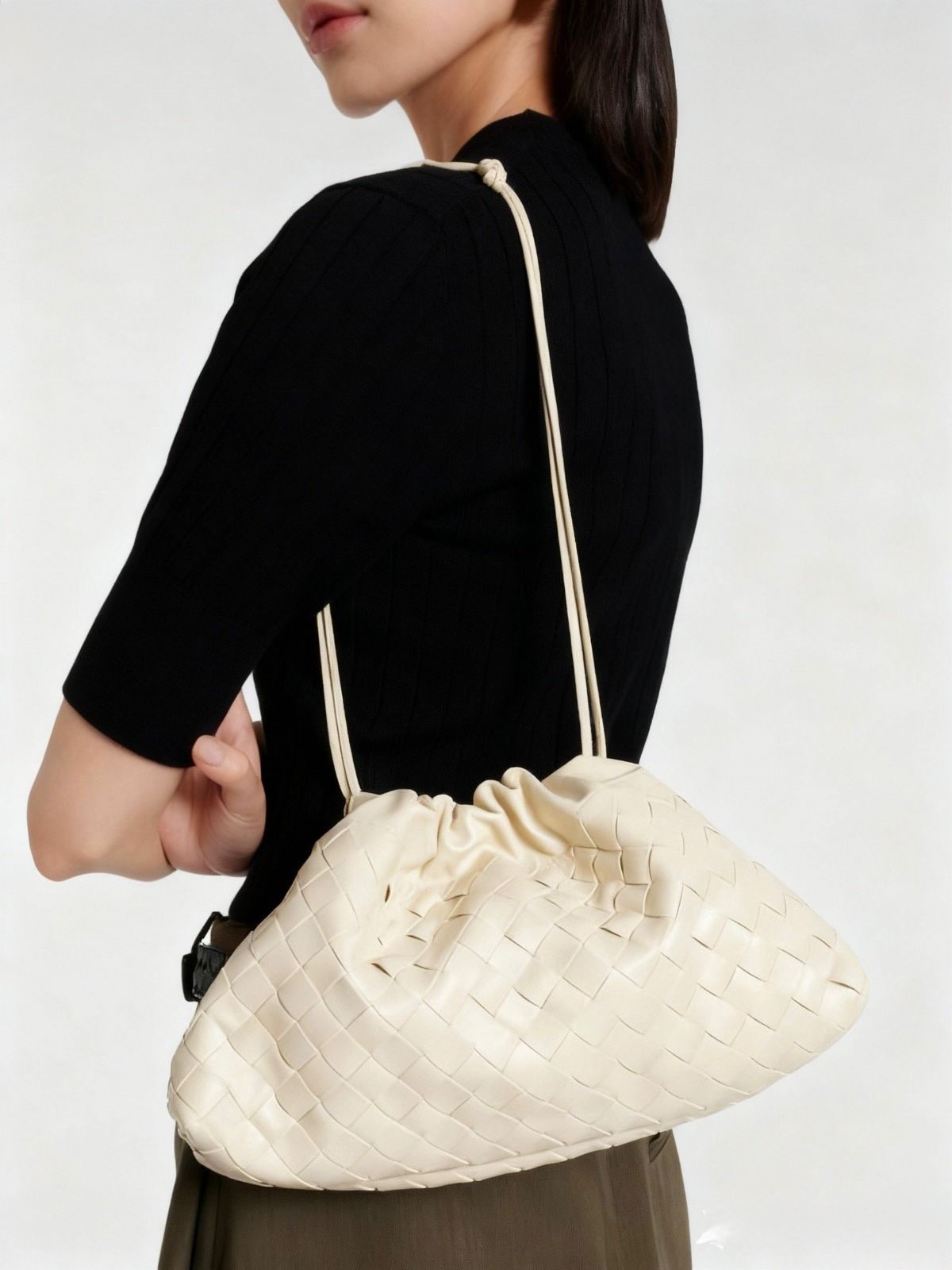 Pouch Small de piel entretejido