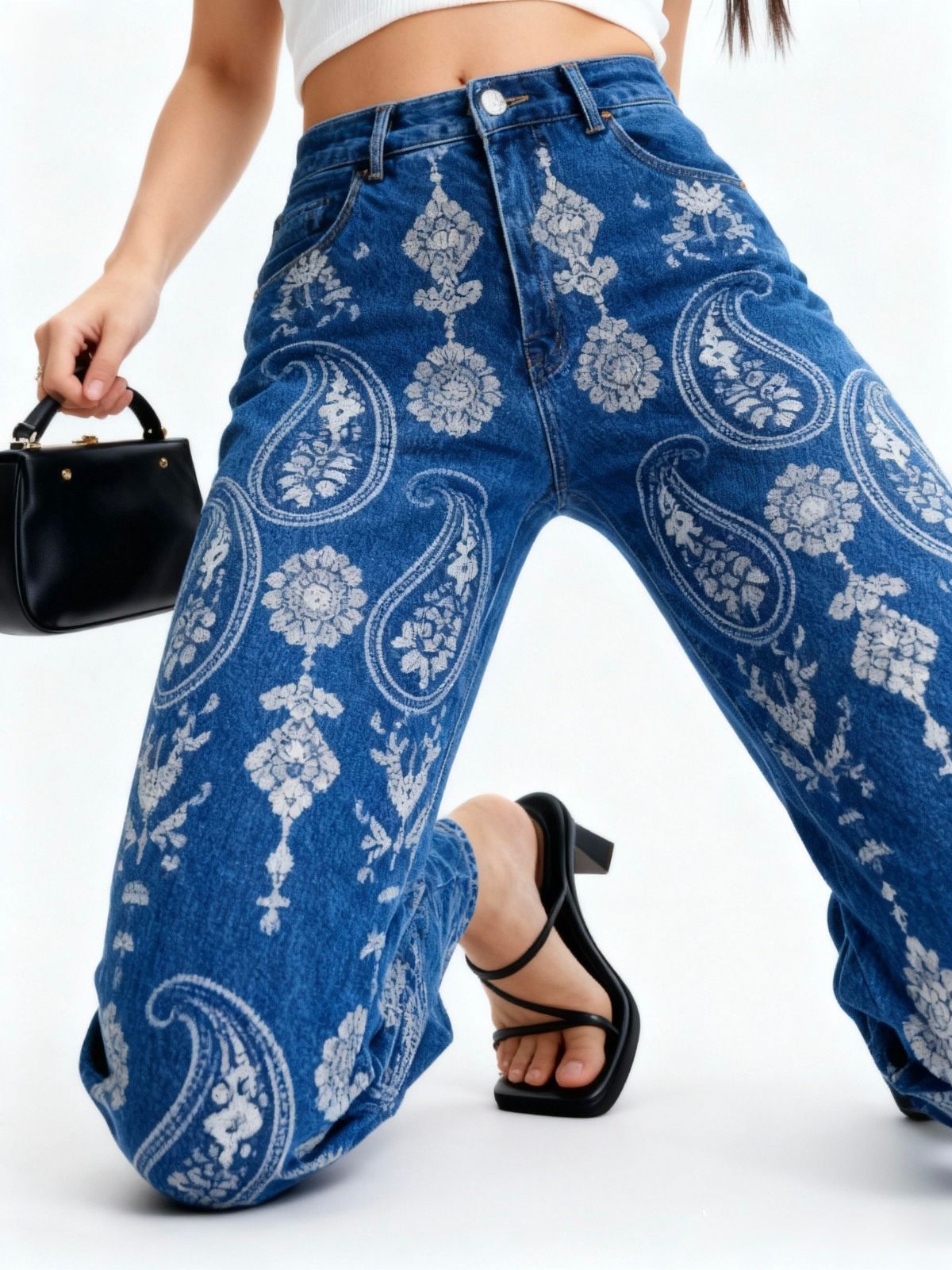 JEAN PANTALÓN BORDADO GRECAS