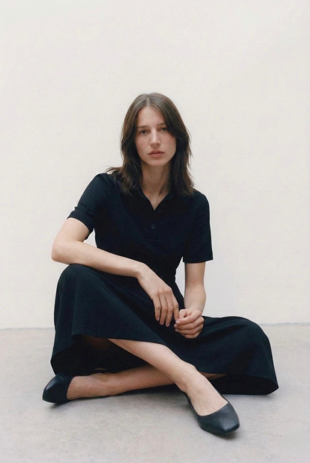 Vestido midi plisado con cuello Aimee