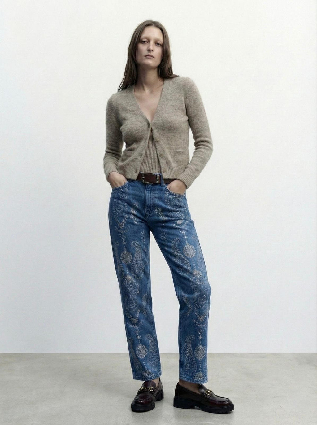 JEAN PANTALÓN BORDADO GRECAS