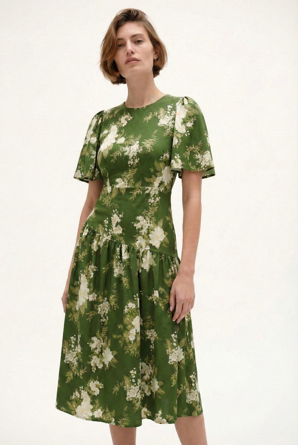 Vestido Corrugado Cadera Verde Flores